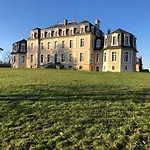 Guest house Romantique Dans Le Chateau De La Bouchatte Chazemais