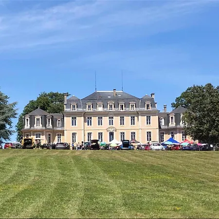 Pensjonat Romantique Dans Le Chateau De La Bouchatte