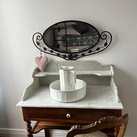 Pensjonat Chambre Romantique - Chateau De La Bouchatte Chazemais